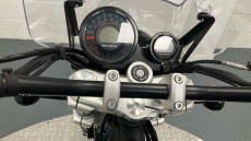 Royal Enfield Super Meteor 650 Top (23MY)